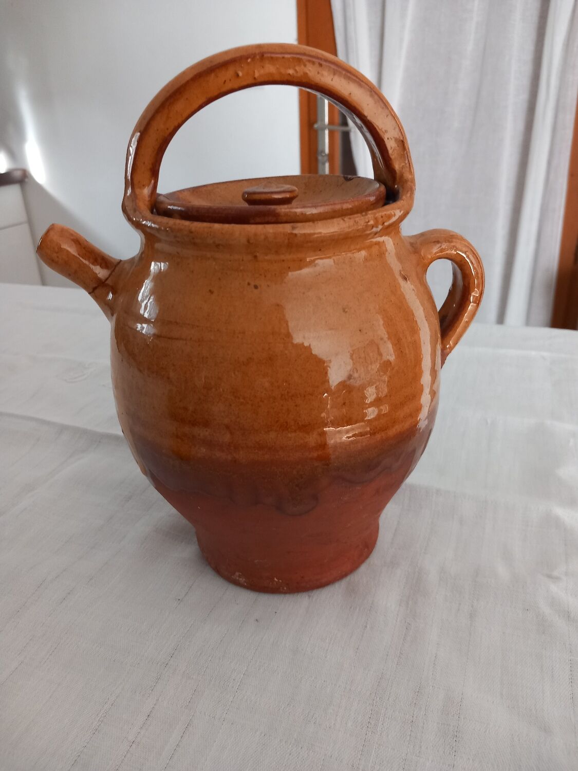 Gargoulette terracotta varnished.
