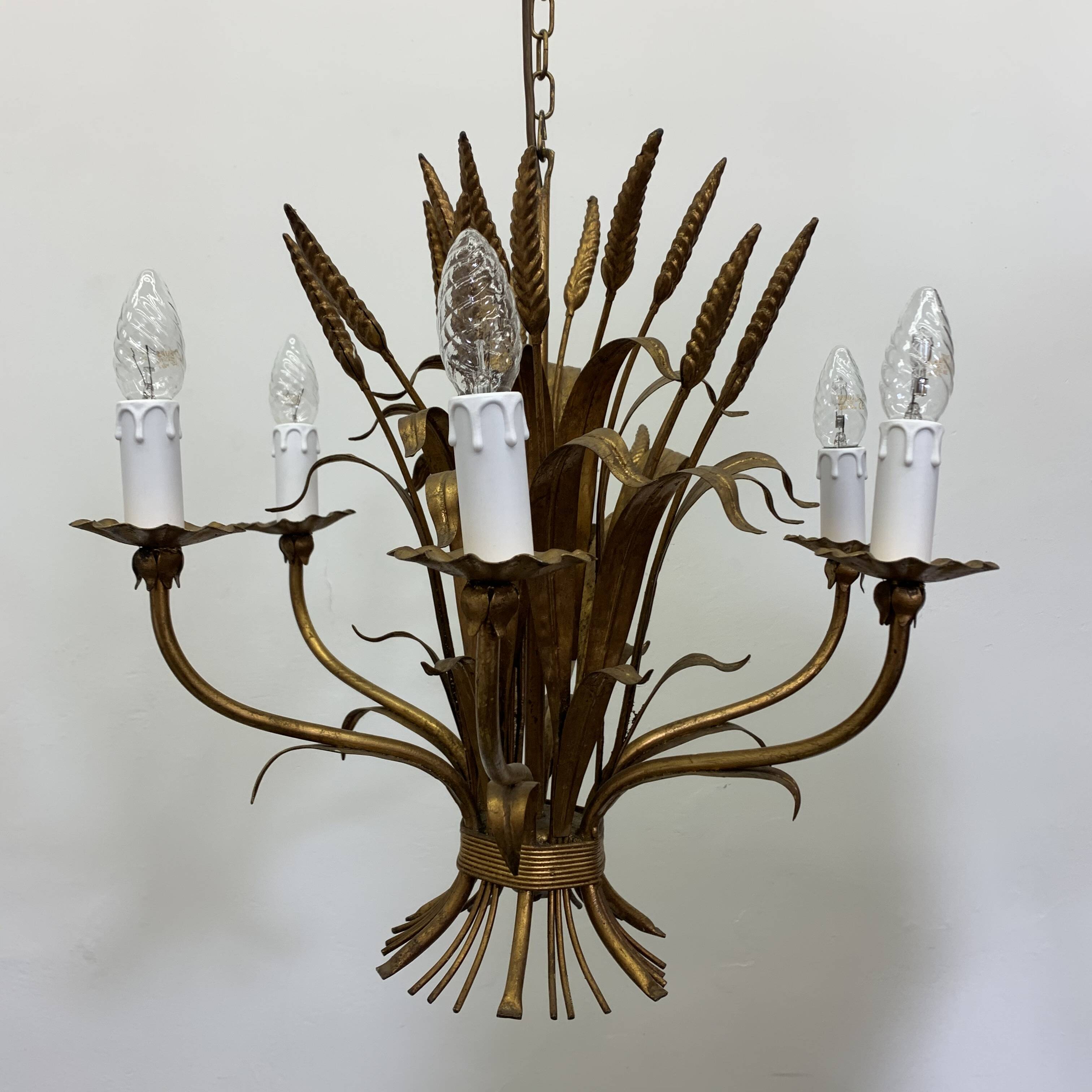 Large wheat sheaf leaf gold gilt chandelier, 1960’s