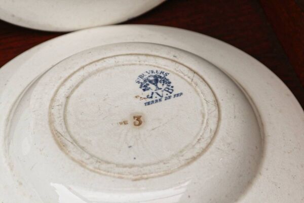 Lot de 6 assiettes terre de fer Jules Vieillard, modèle St buveurs