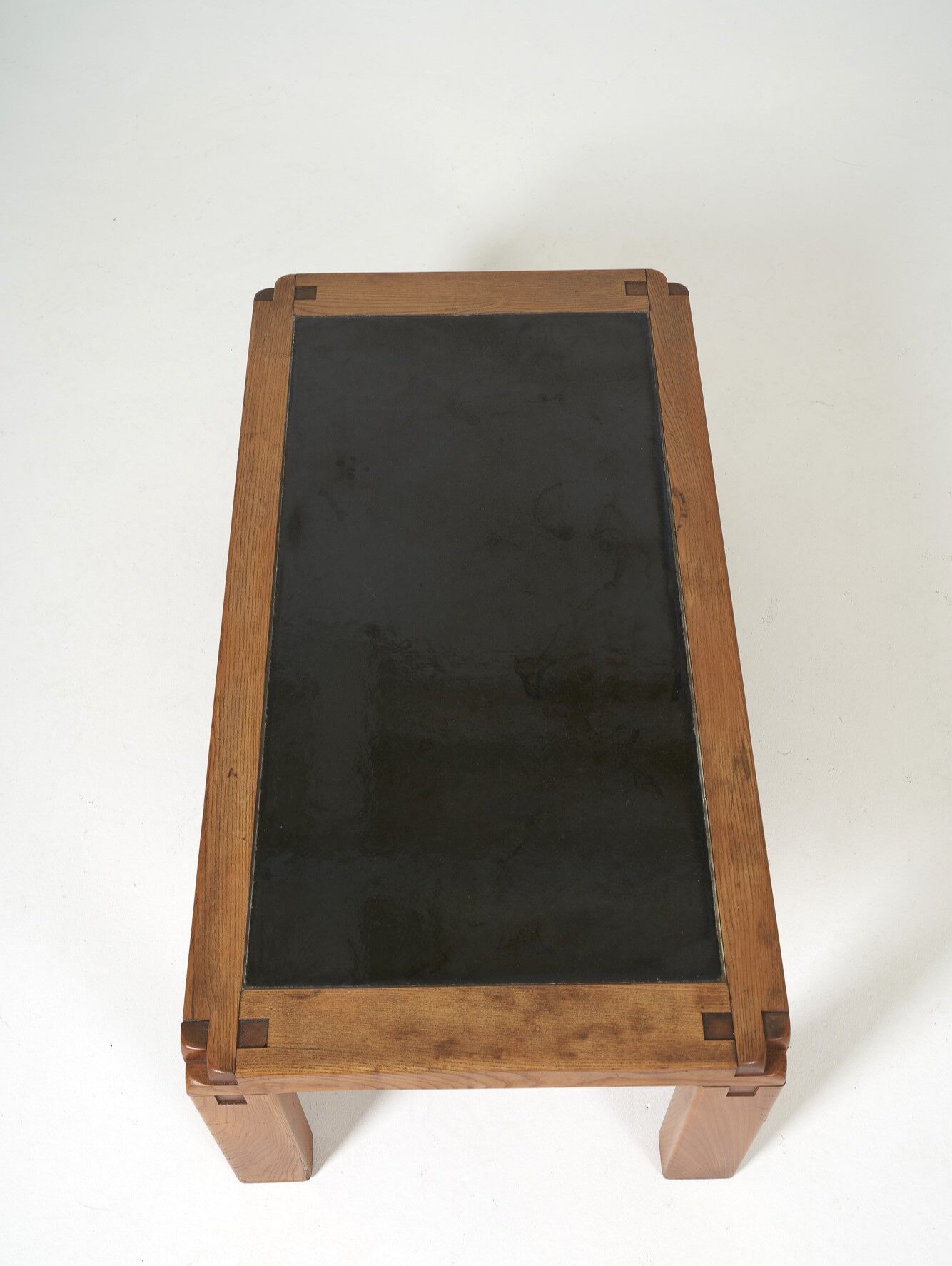 Table basse T.18 Pierre Chapo, France 1960s