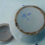 Sugar in earthenware