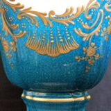 Pair of vases with porcelain lids from Paris, late 19th century