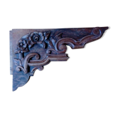 Corbeau en bois sculpté