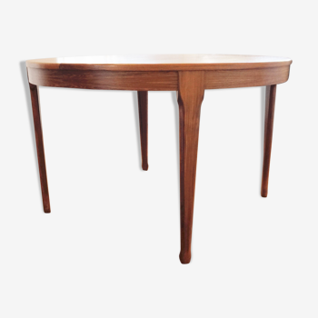 Baumann dining table