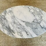 Eero Saarinen coffee table, oval, "Tulip" by Knoll International, circa 70's