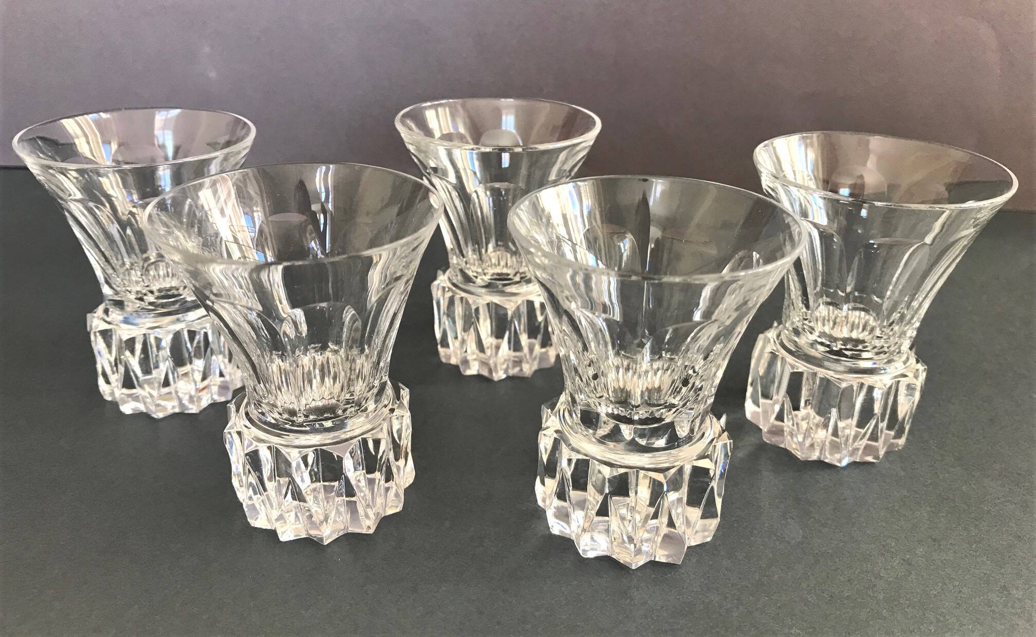 Small Saint Louis cut crystal glasses?