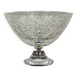 Important centerpiece bowl on pedestal in Baccarat crystal