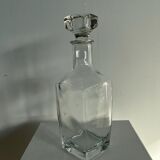 Smooth glass decanter with square base