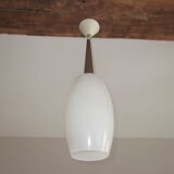 Suspension of years 50-60 in opaline