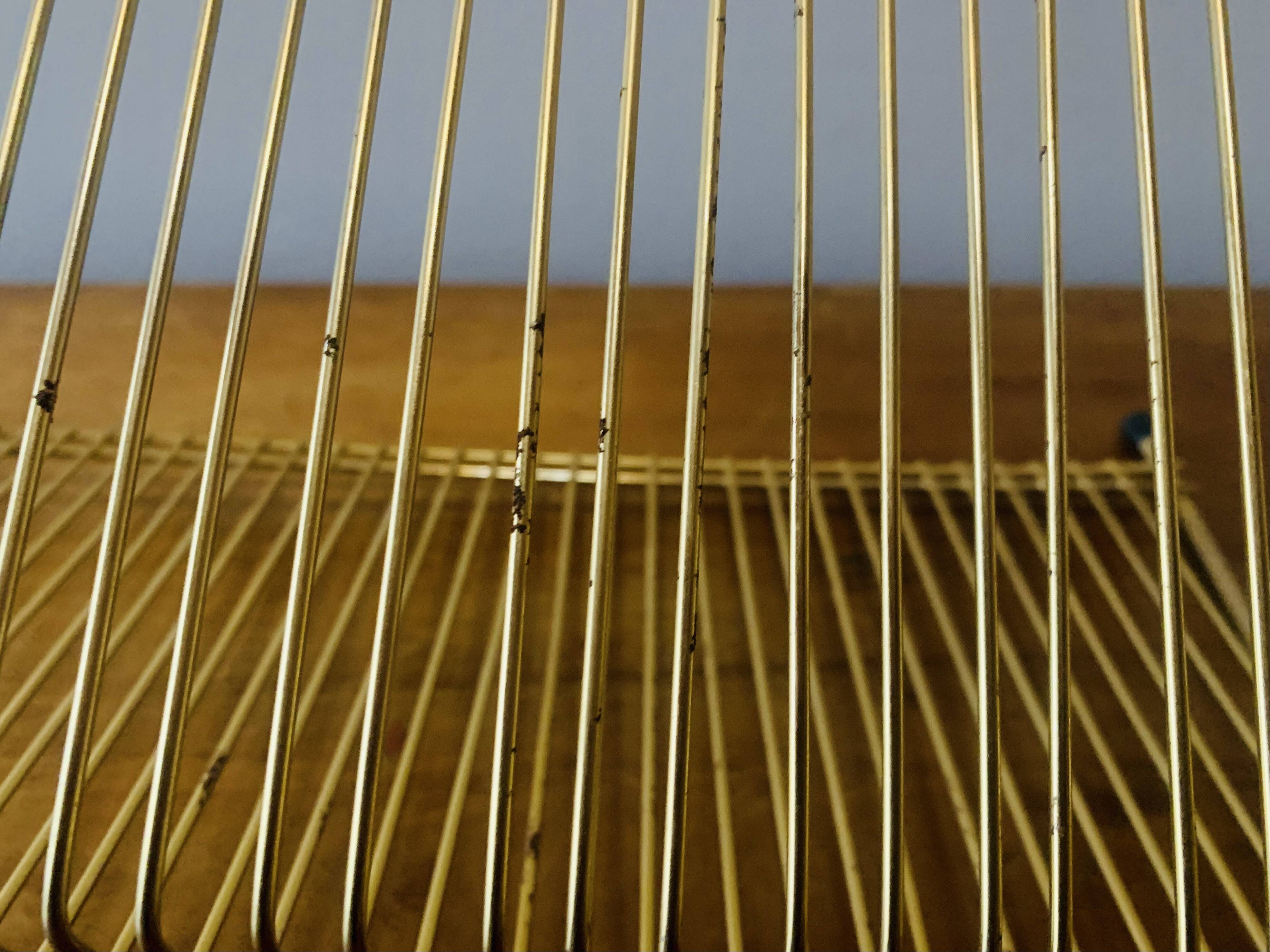 Vintage record holder in gold metal - for 50 vinyls