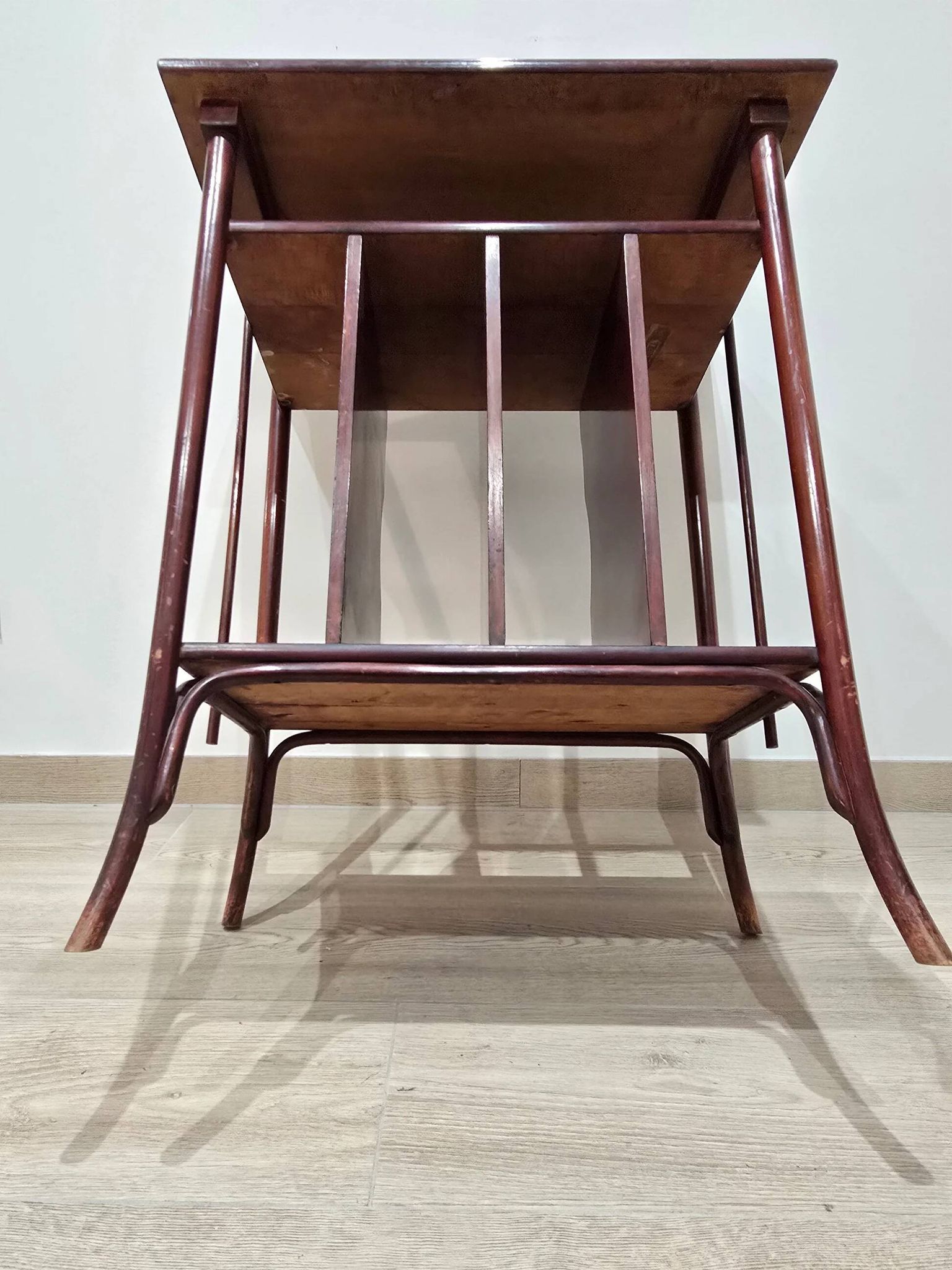 Rare Thonet Wien music table circa 1900 – wooden sheet music holder
