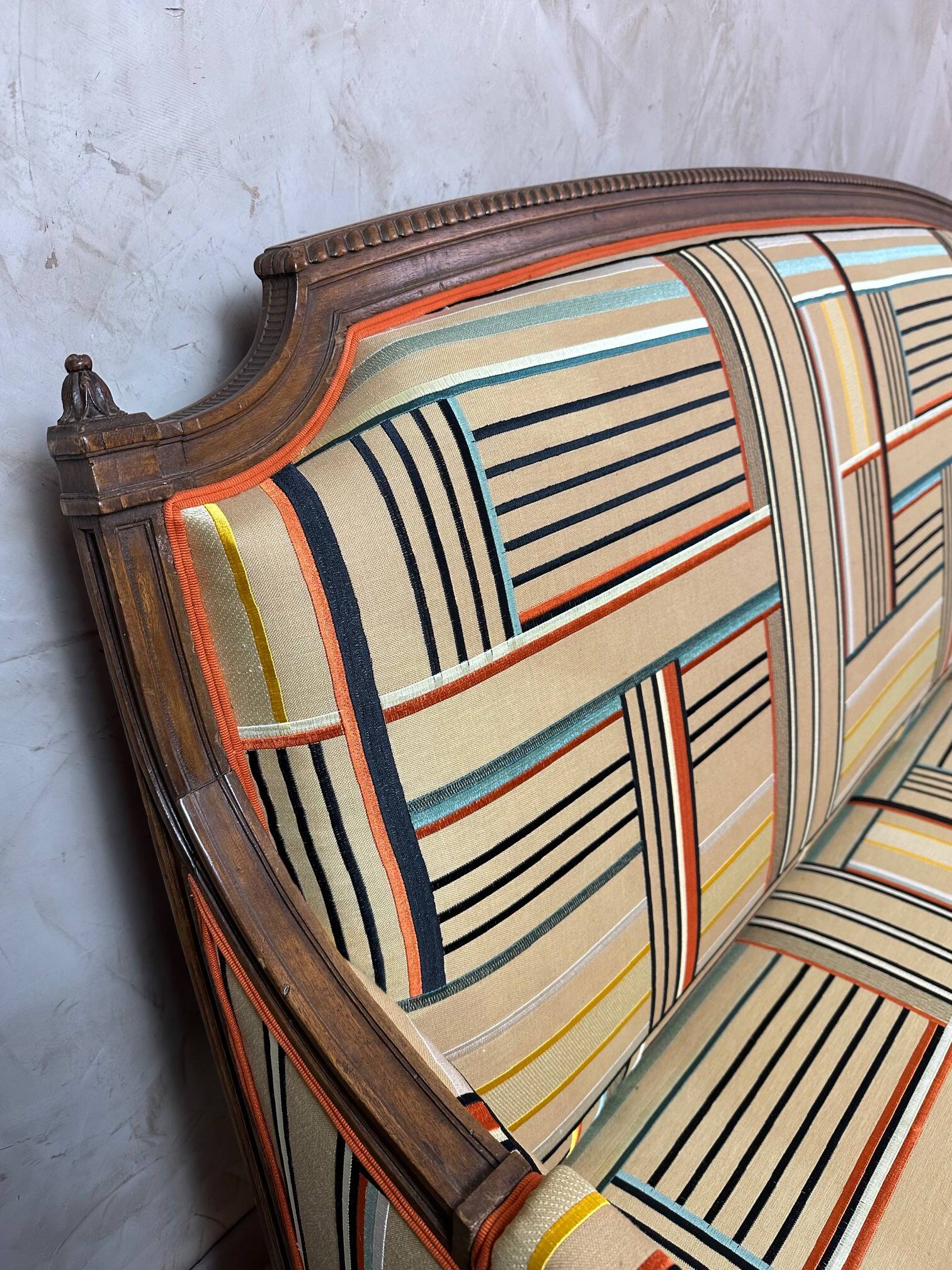 Louis XVI style sofa refurbished
