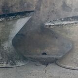 Pair of diabolo planters in fiber cement - vintage 1950