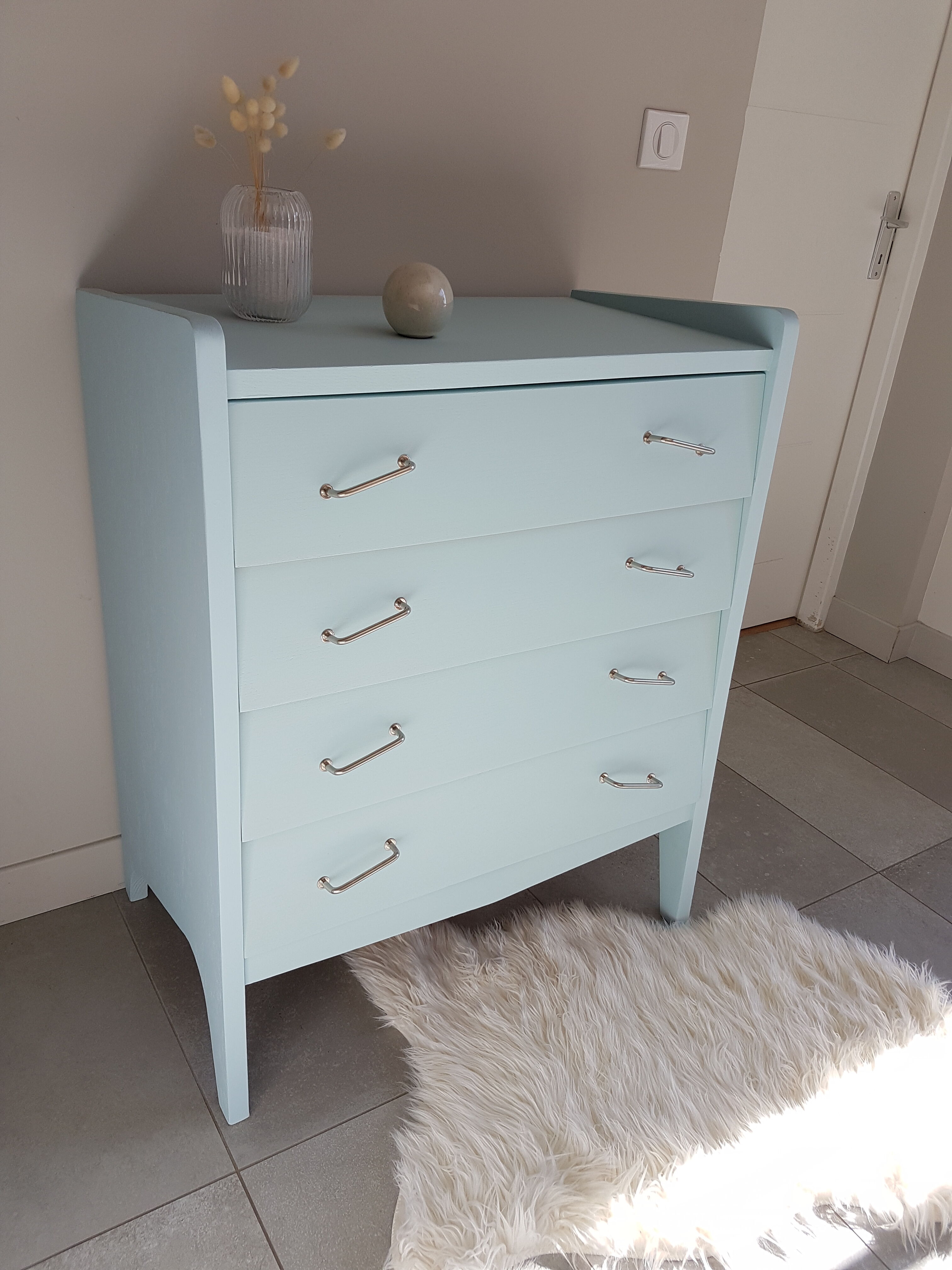 Commode vintage restaurée