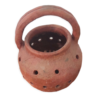 Terracotta pot / chestnut grill