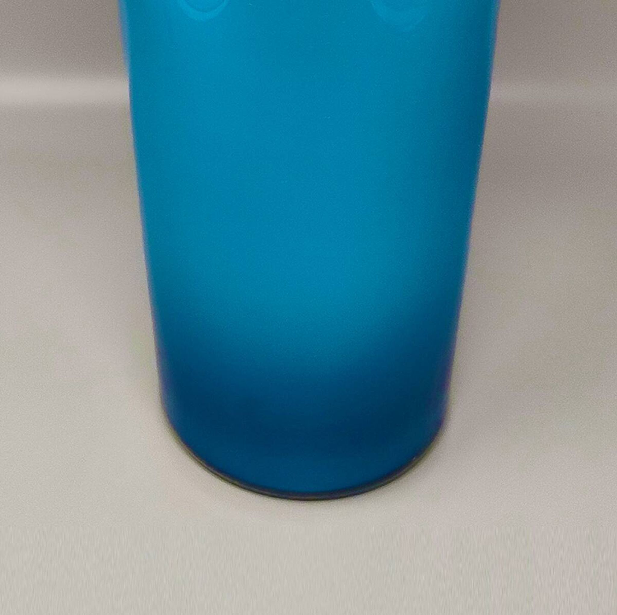 1960s Astonishing "Fazzoletto" Vase By Ca' Dei Vetrai in Murano Glass. Made