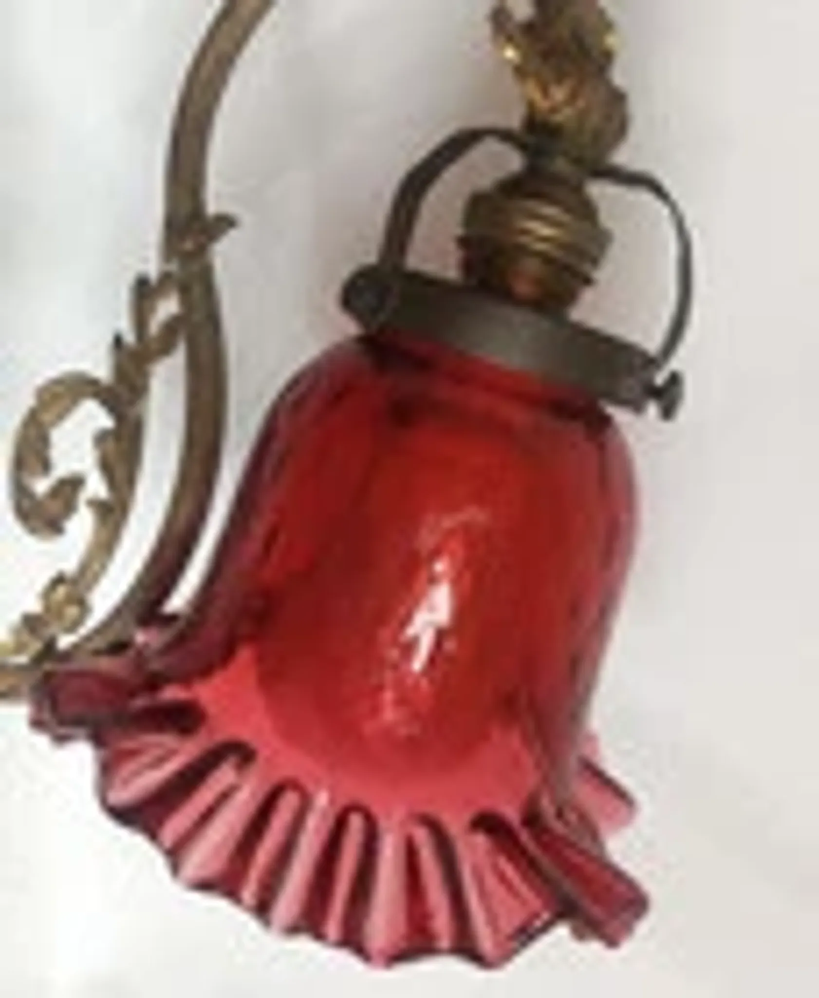 Ancienne lampe de table en bronze fin XIXe S. - Etat de marche - Hauteur 33 cm