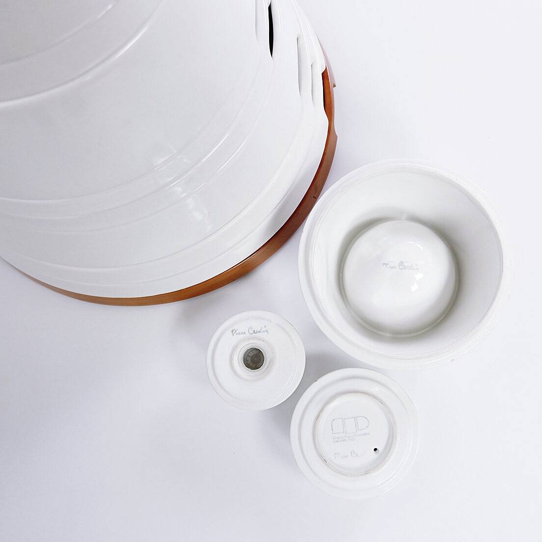 Ceramic "Pyramid" table service by Pierre Cardin - circa 1969