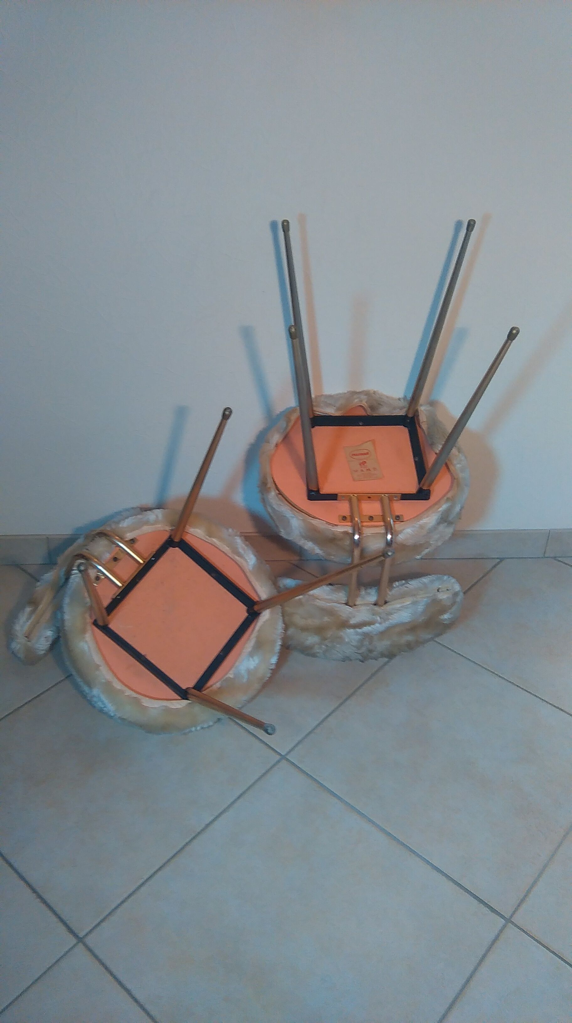 Pair of chairs by Elfran wig 70s