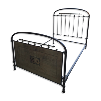 Napoleon III bed in iron, brass and wood BVA Lyon