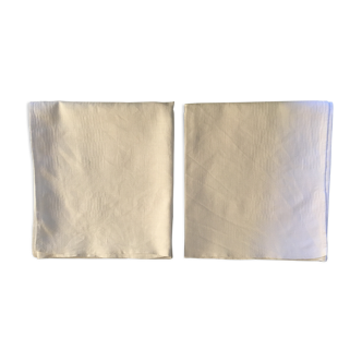 Duo de serviettes 57 x 63 damassé blanc