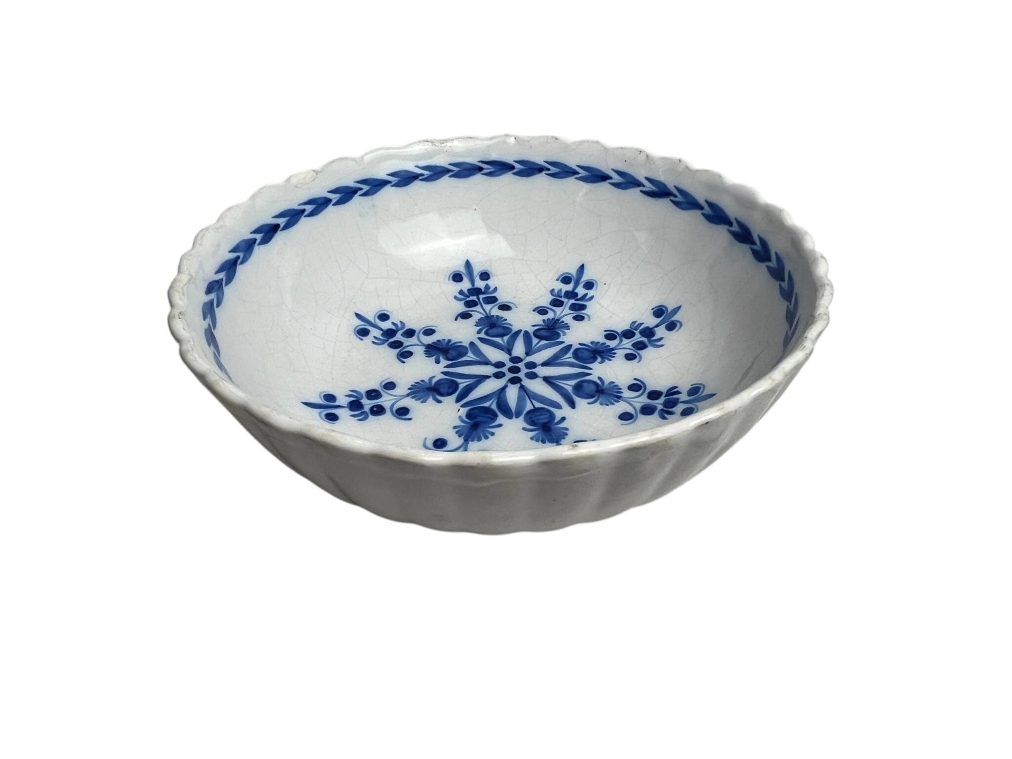Rambervillers, antique earthenware dish with blue decoration from the 19th century.