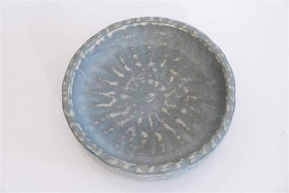 Swedish ceramic pocket tray by Gunnar Nylund