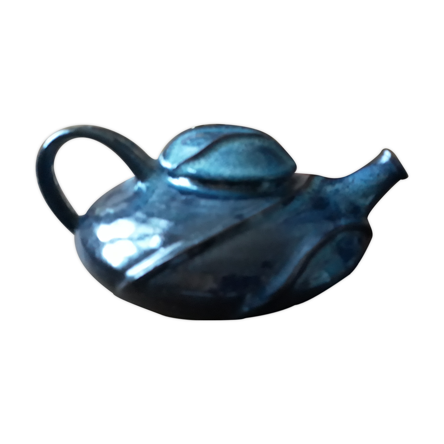 Large teapot in blue glazed Earth