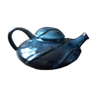 Large teapot in blue glazed Earth