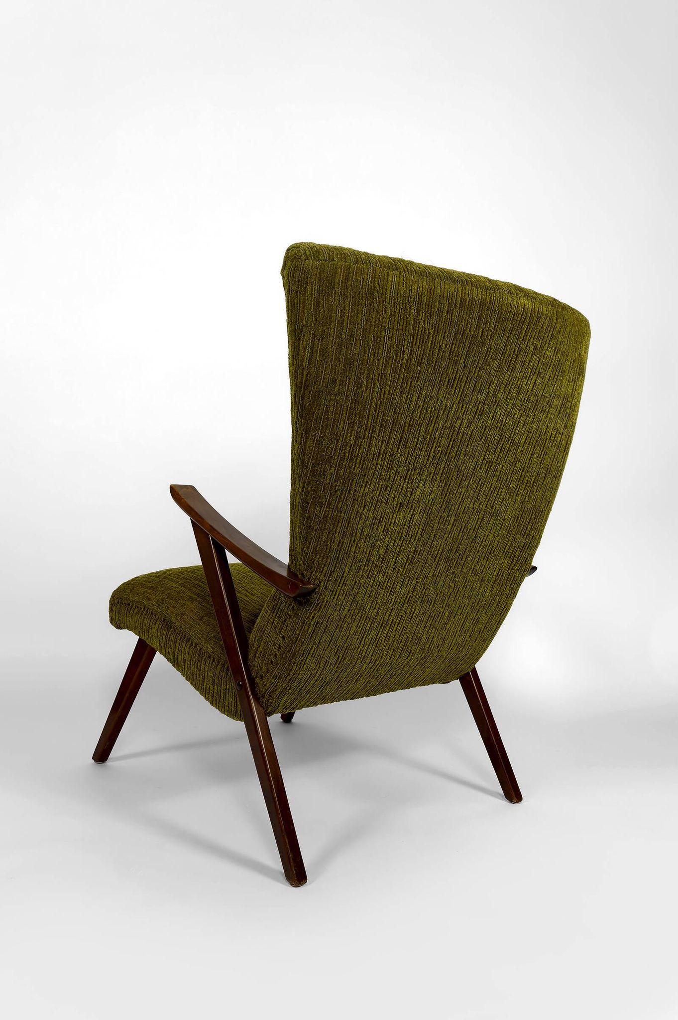 Wingback armchair, Modernist design 1960s – Rare original piece