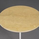 Table d'appoint Tulipe en marbre Botticino par Eero Saarinen pour Knoll Int.