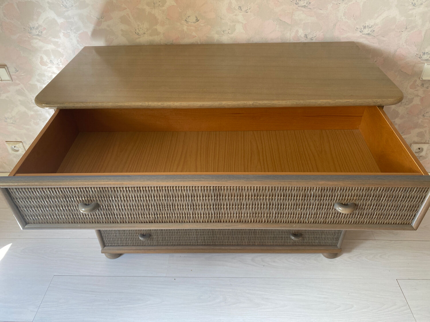 Rattan chest of drawers