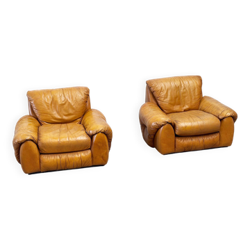 Set of two Italian cognac leather lounge chairs