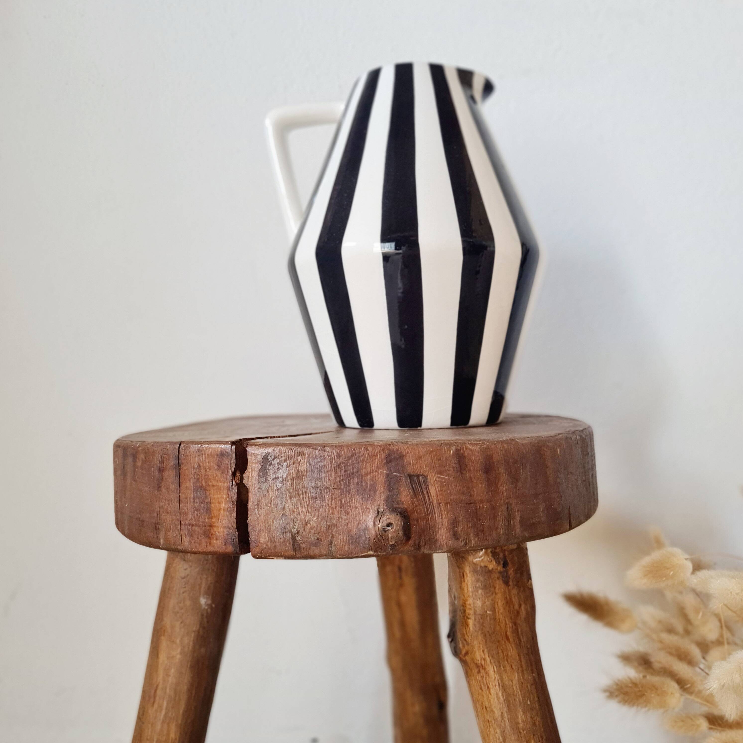 Small stool / antique stool in raw wood – Brutalist spirit