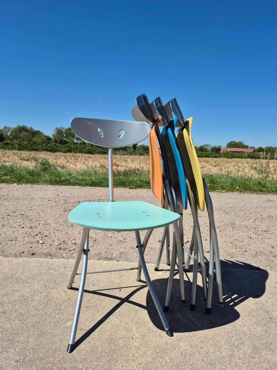 ensemble de 4 chaises pliantes Piu Bonaldo style Memphis