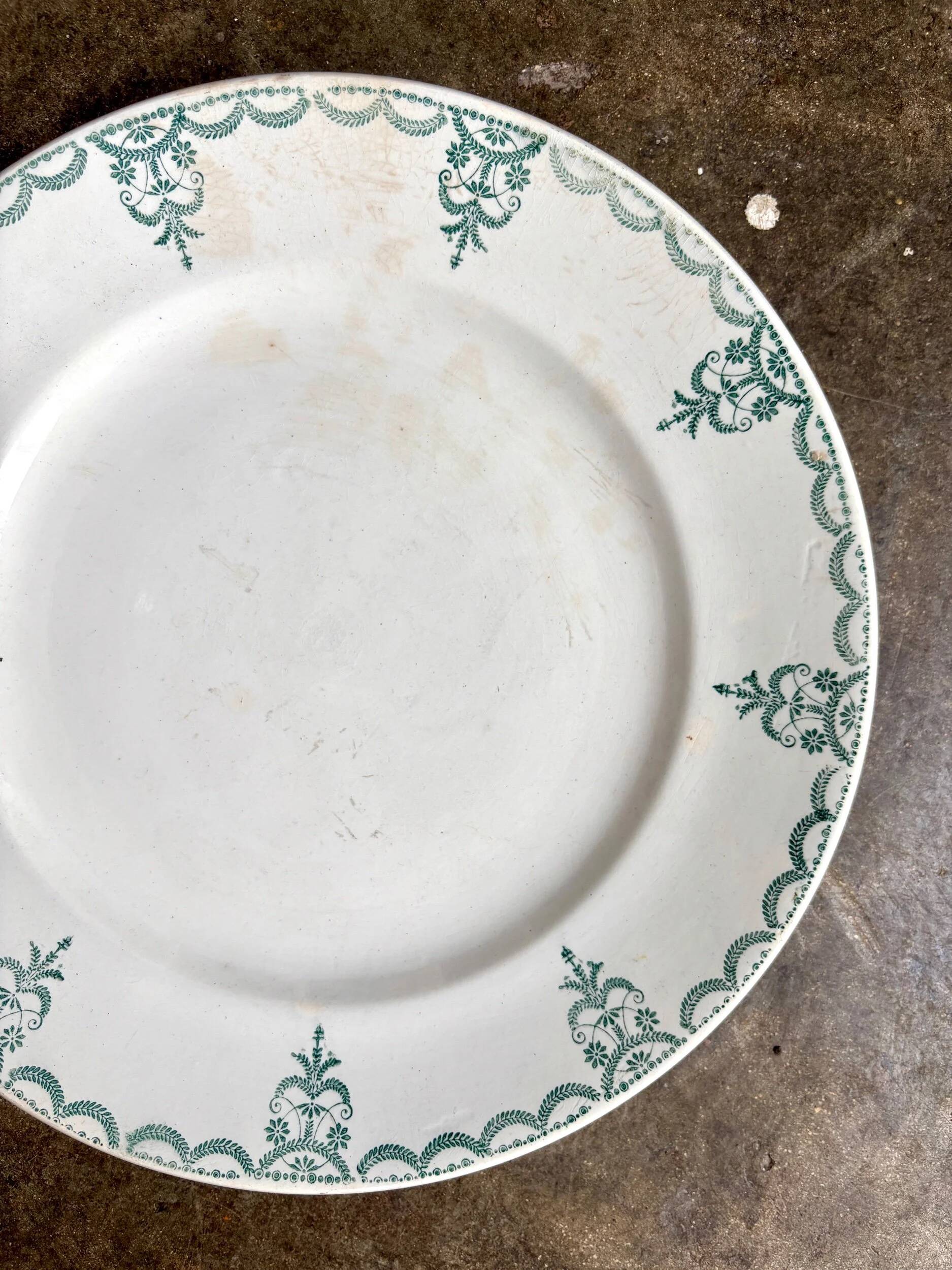 Round dish Moulin des Loups & Hamage in green ironstone