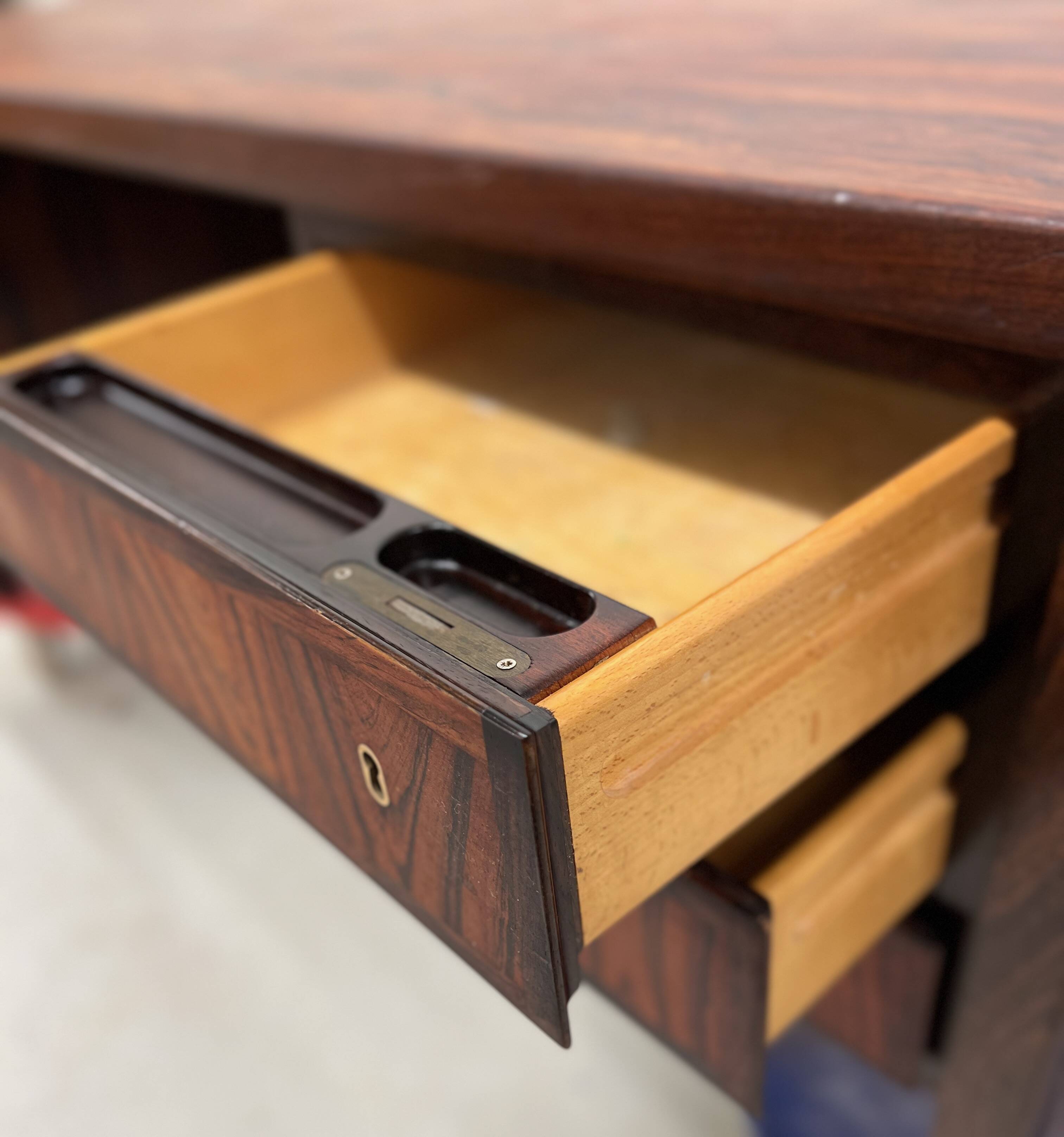 Gunni Omann Model 77 Rosewood Desk, 1960s.