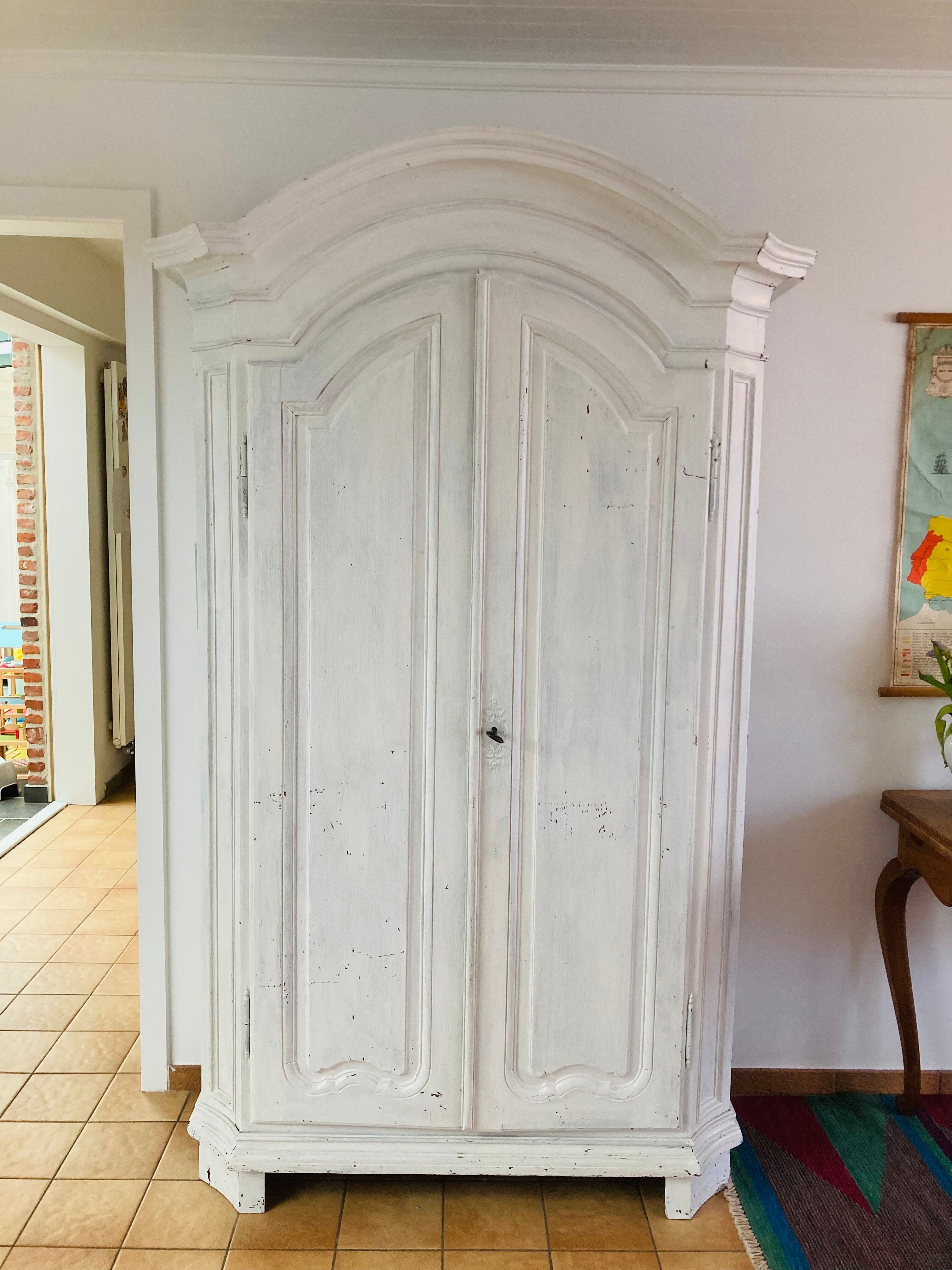 Armoire style Louis XV