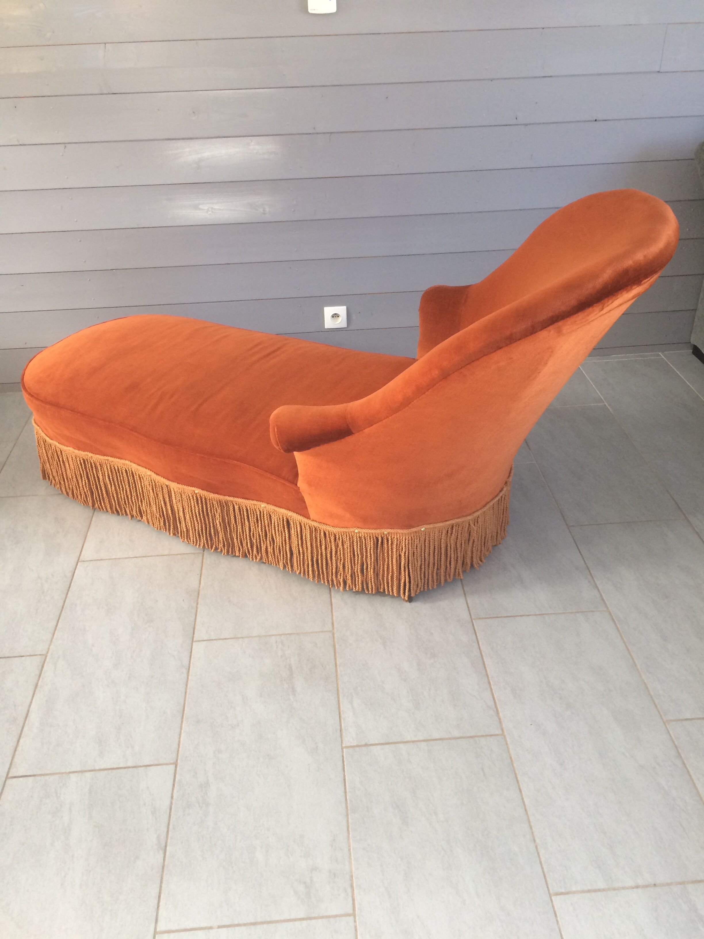 Meridian velvet of the 30's