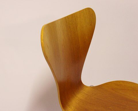 Pair of chairs by Arne Jacobsen for Fritz Hansen