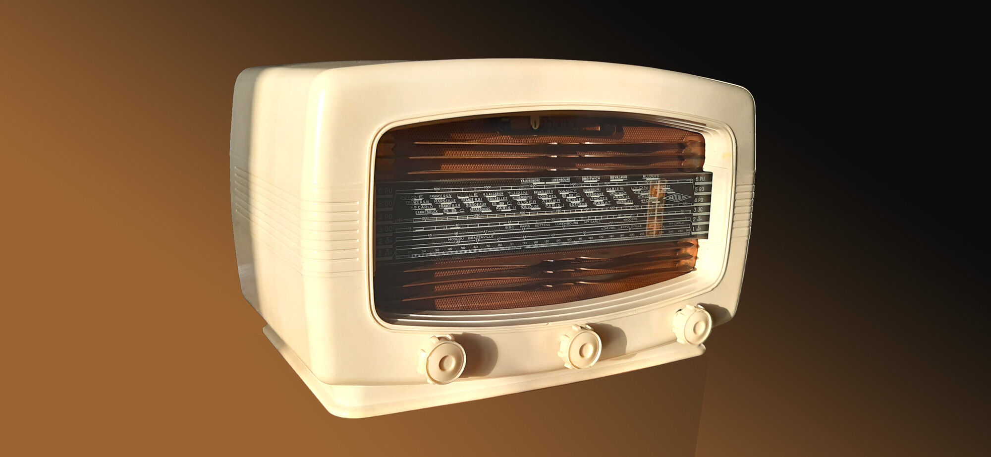 Radio TSF Radialva Super-Chic 51