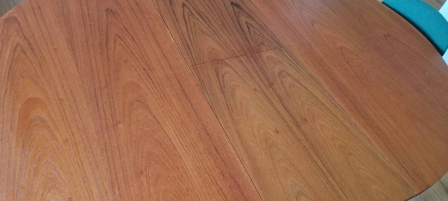 60's round table with extension