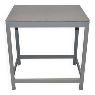 Compact Art Deco table in painted grey wood, small square tray - circa 1930