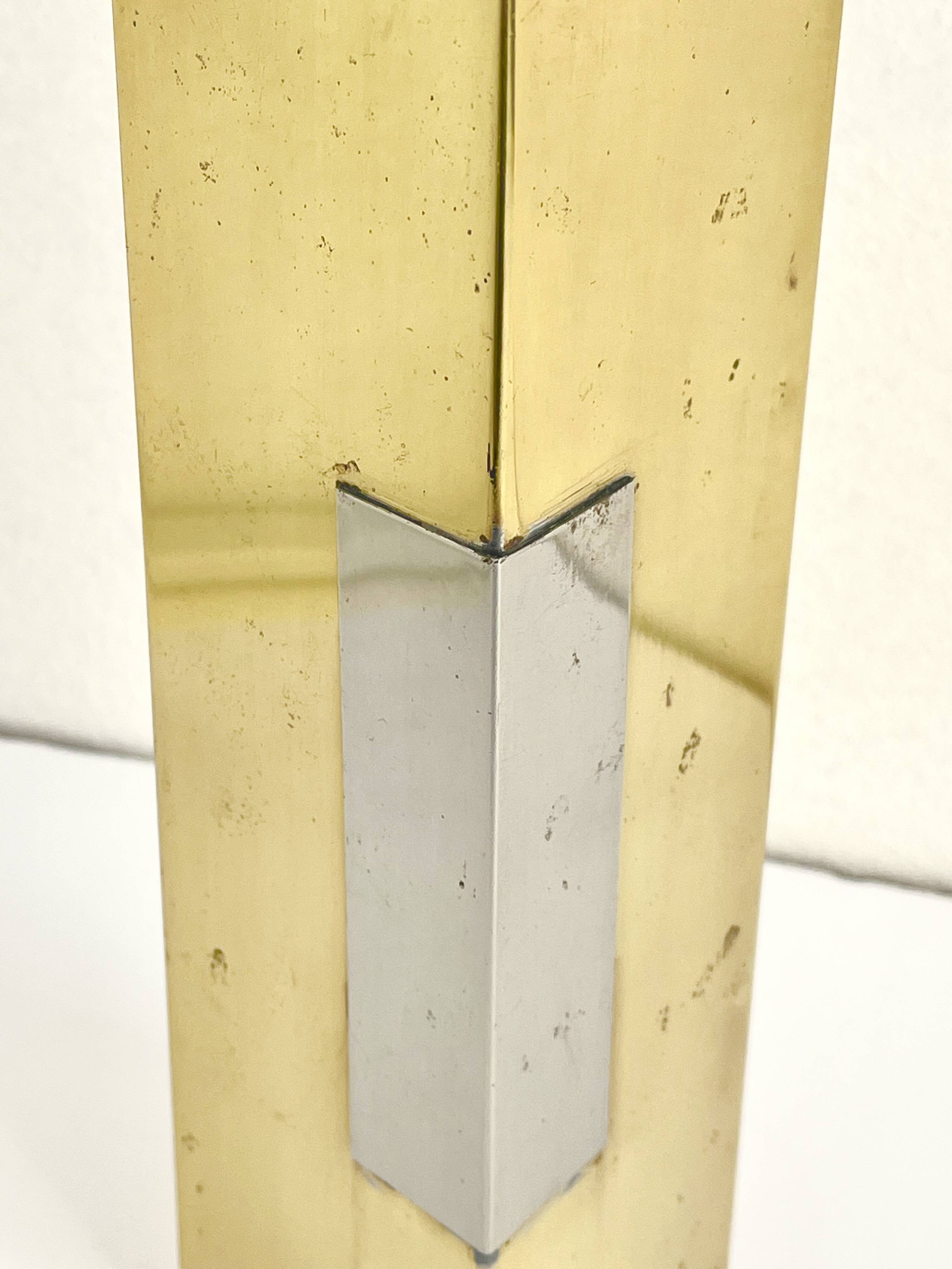 Art Deco geometric vase in gilded brass