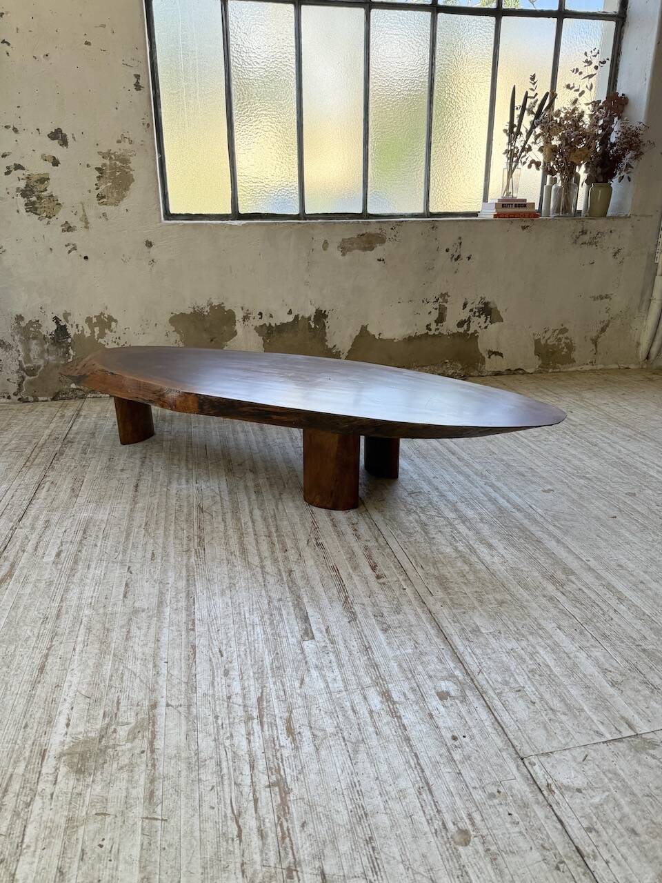 Table basse années 50 plateau bois exotique XXL