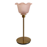 Lampe à poser avec globe en verre strié rose poudré