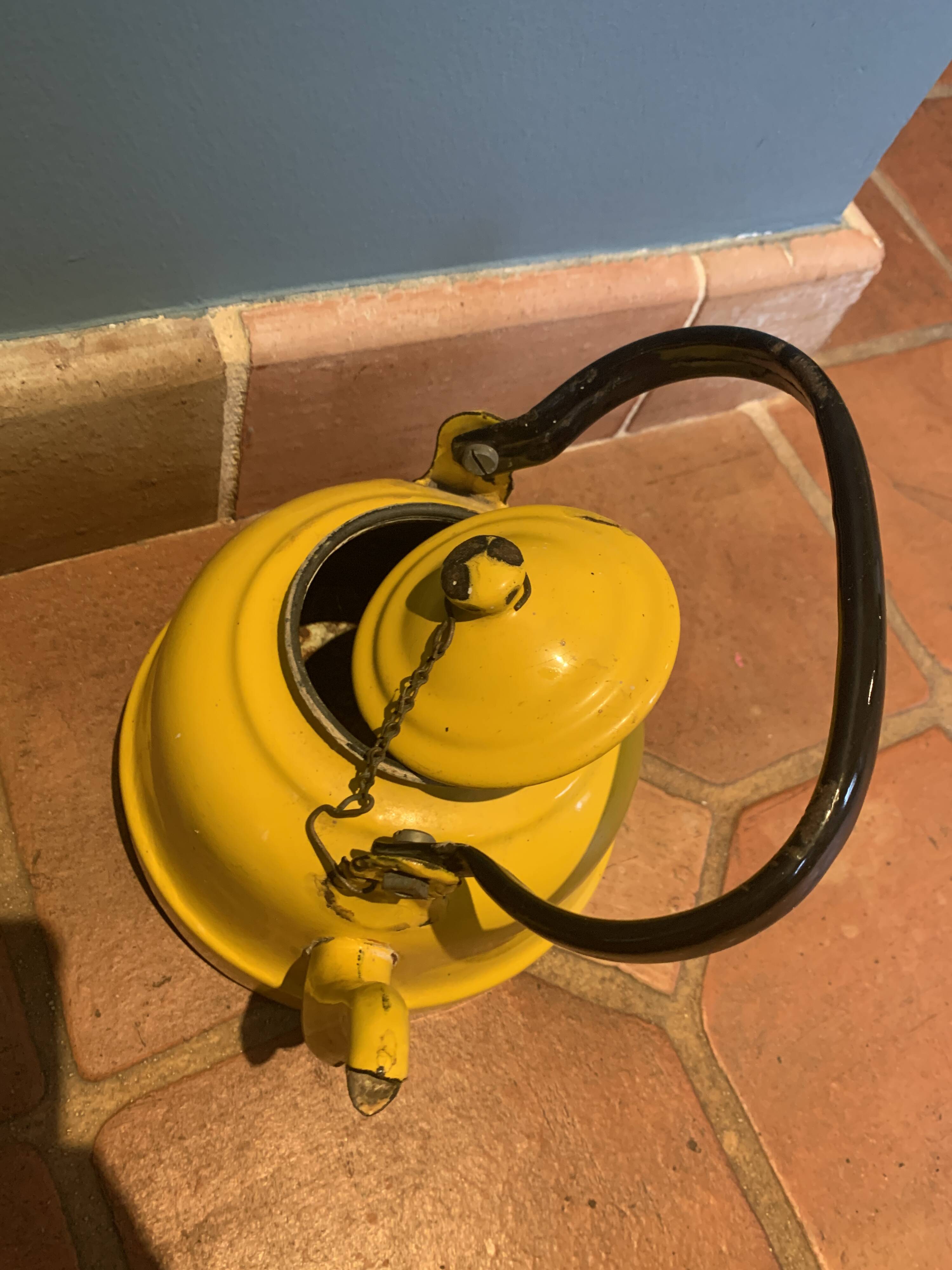 Yellow enamel kettle