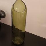 Vase en verre vert