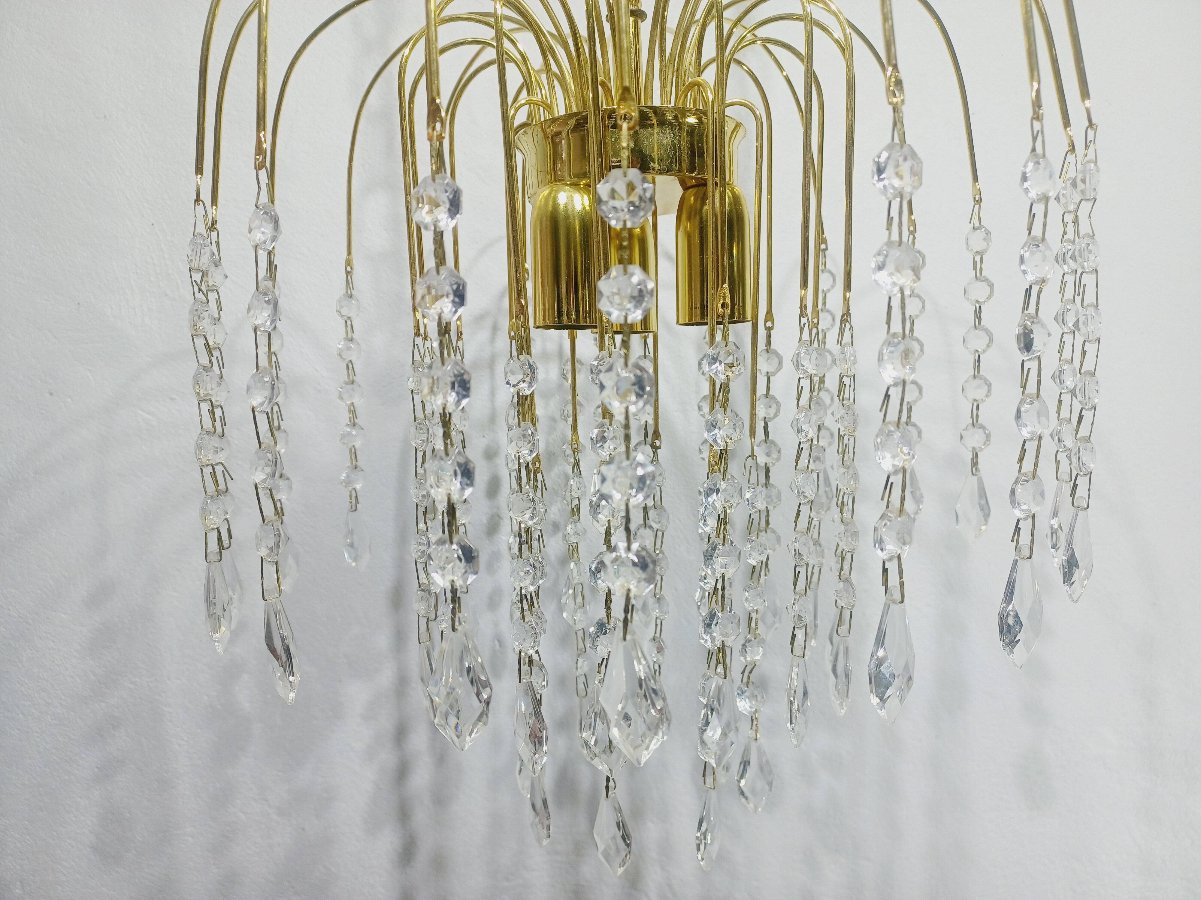 3 light crystal chandelier