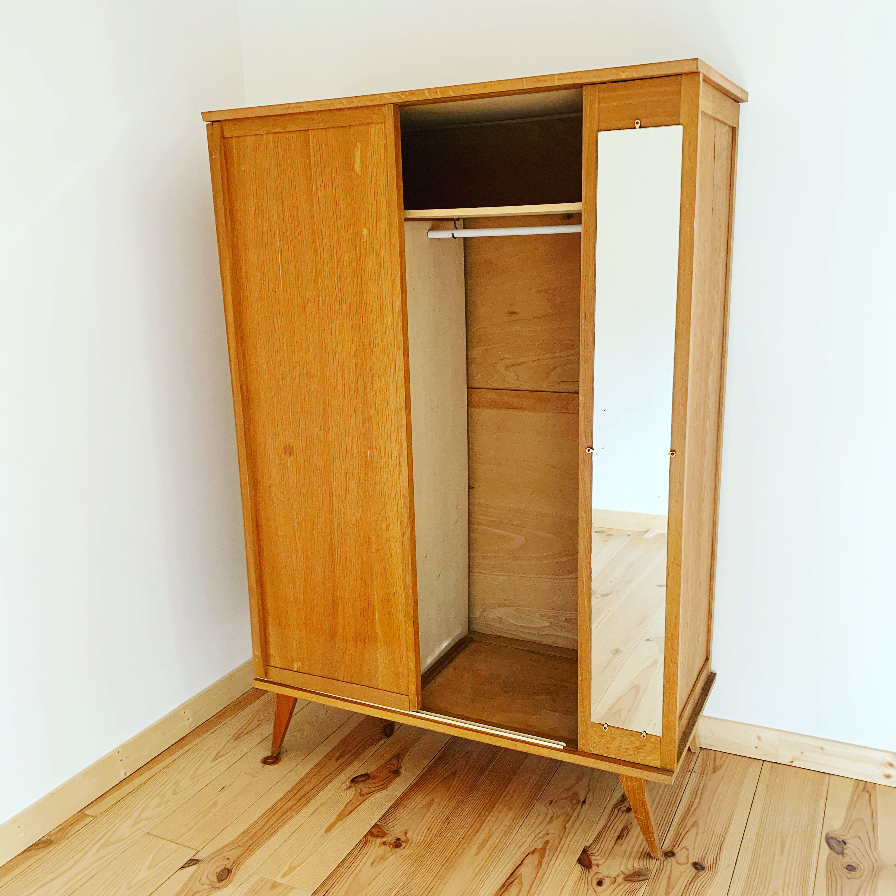 Cabinet from the 50s